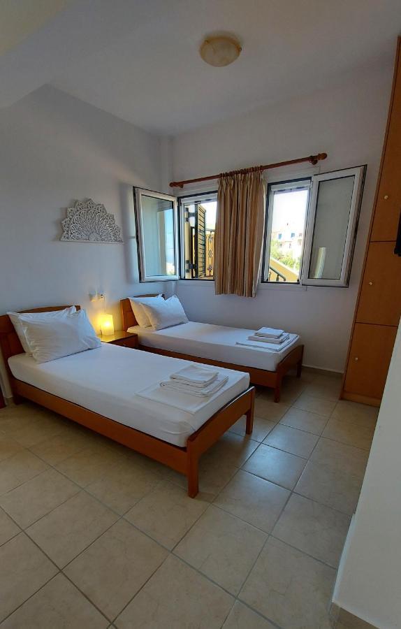 C-View Apartments Megalochori  Luaran gambar