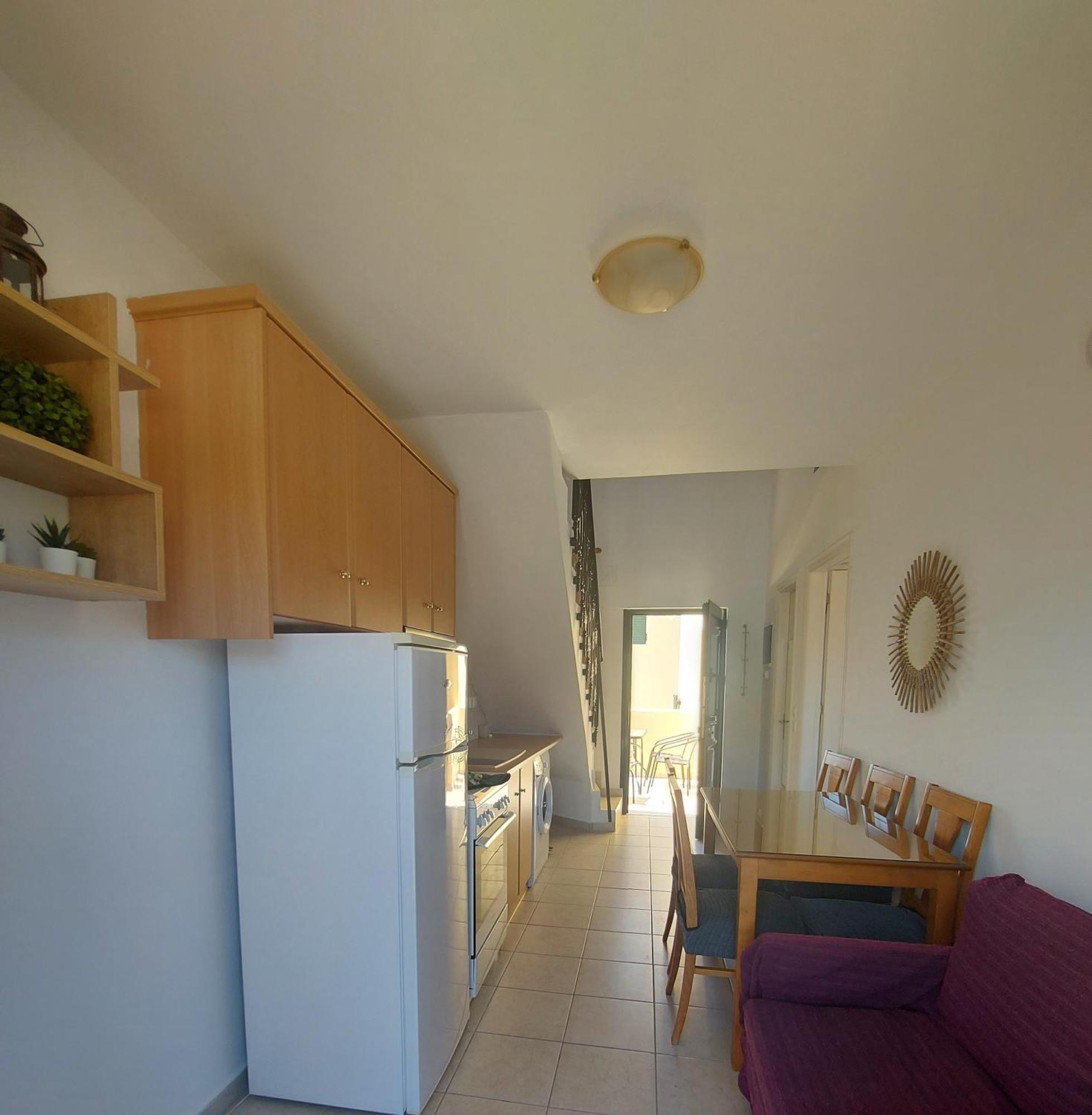 C-View Apartments Megalochori  Bilik gambar