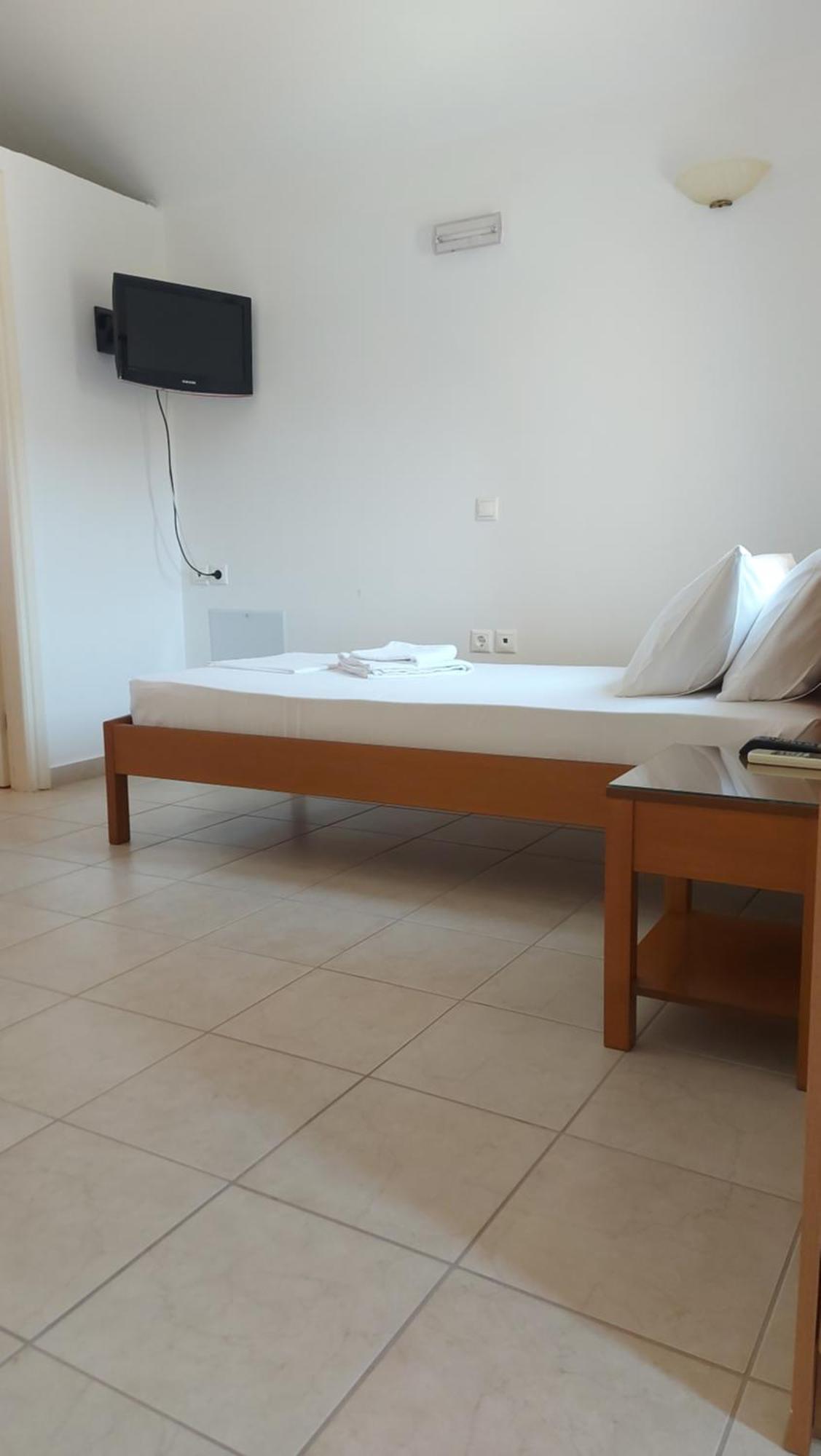 C-View Apartments Megalochori  Bilik gambar